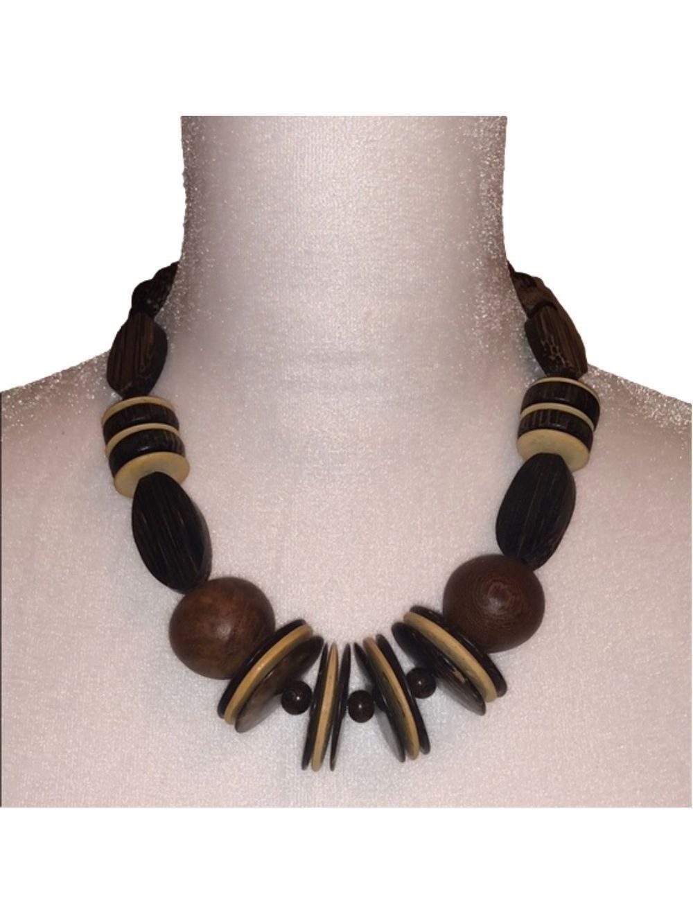 COSTUME JEWELRY Necklace
